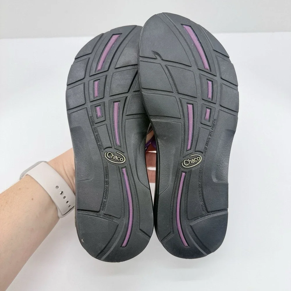 CHACO Classic Flip Flops Thong Sandals Purple Flower Size 6 W